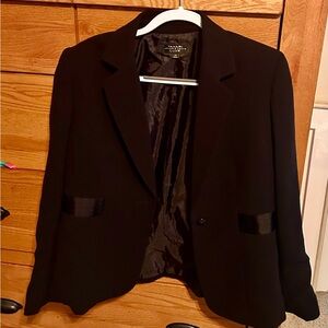 Tahari Arthur S. Levine Luxe 3-Piece Women’s Suit – Size 14